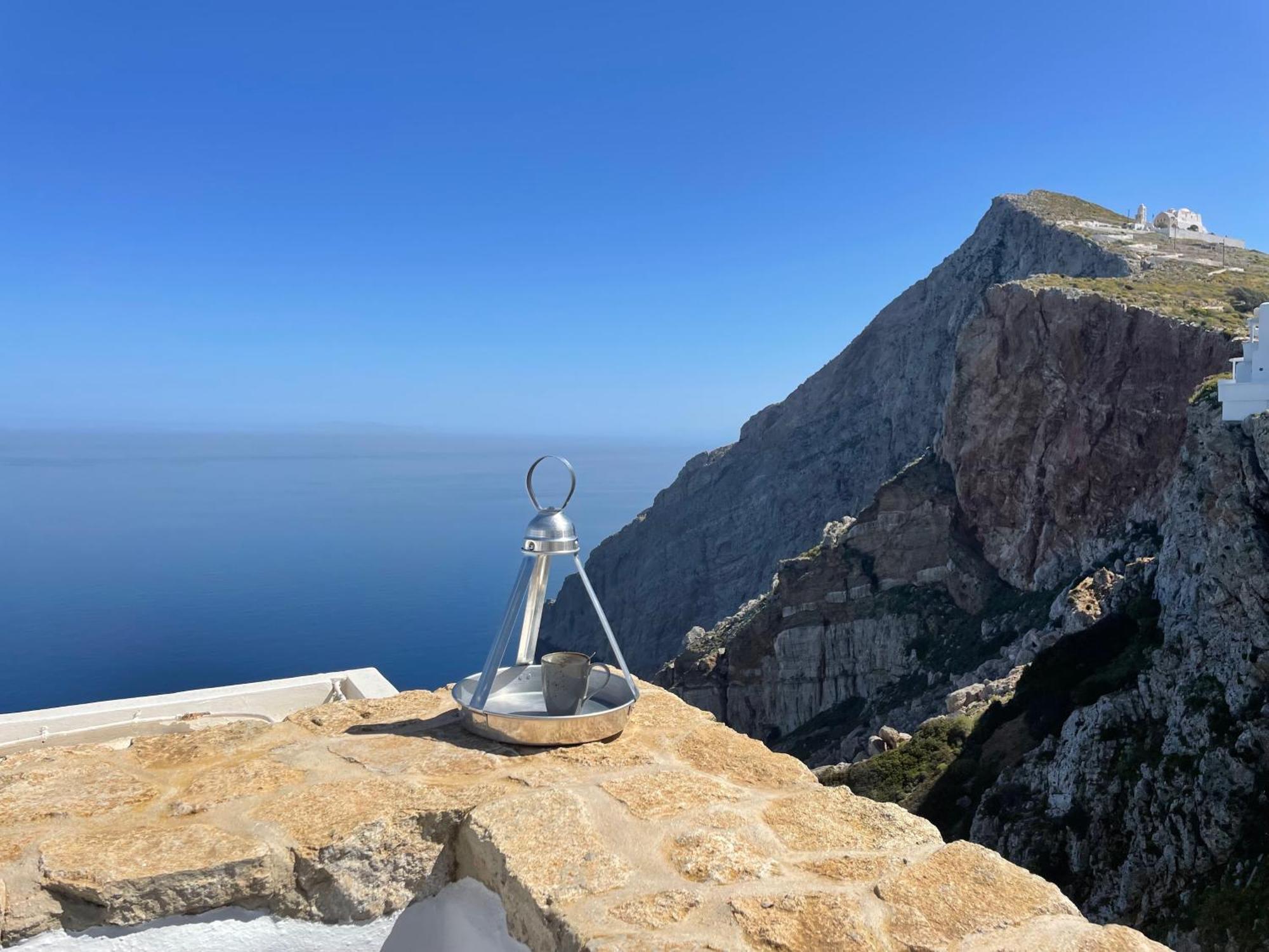 Вилла Folegandros-Cliffhouse Экстерьер фото