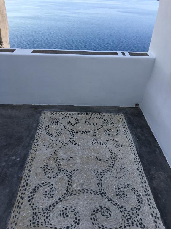 Вилла Folegandros-Cliffhouse Экстерьер фото
